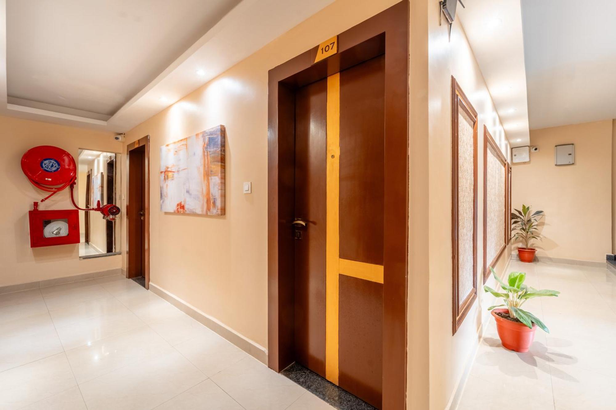 Treebo Premium Zorba Hotel โบปาล ภายนอก รูปภาพ