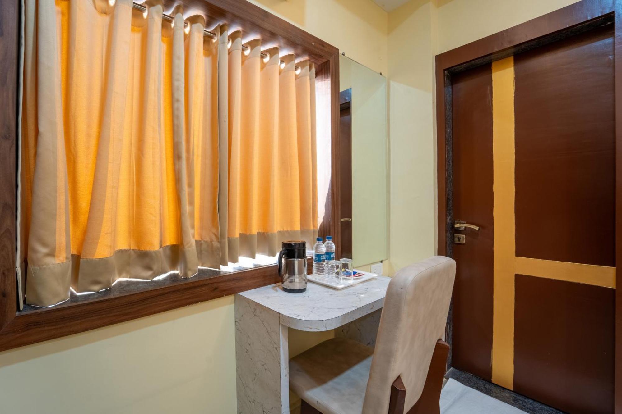 Treebo Premium Zorba Hotel โบปาล ภายนอก รูปภาพ